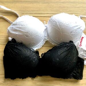 Women's Lace Push-Up Bra - White & Black